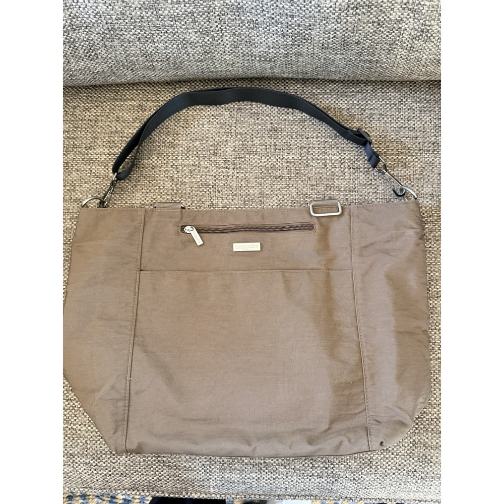 Baggallini‎ Beige Tote Shoulder Bag. Replacement Strap